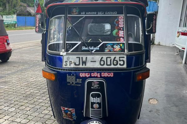 BAJAJ 2 STROKE 2005