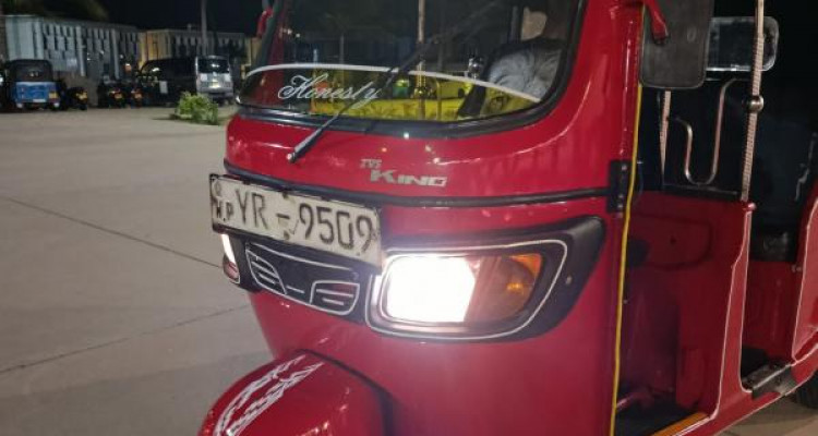 BAJAJ 2011 4 STROKE