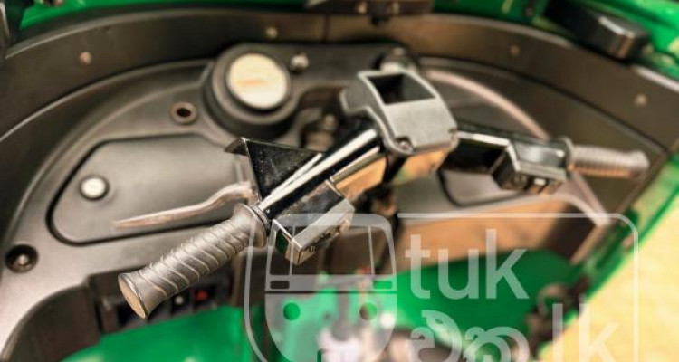 BAJAJ 2016 4 STROKE