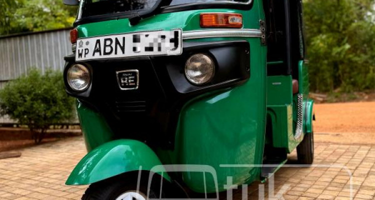 BAJAJ 2016 4 STROKE