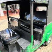 BAJAJ 2015 4 STROKE