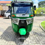 BAJAJ 2015 4 STROKE