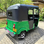 BAJAJ 2015 4 STROKE