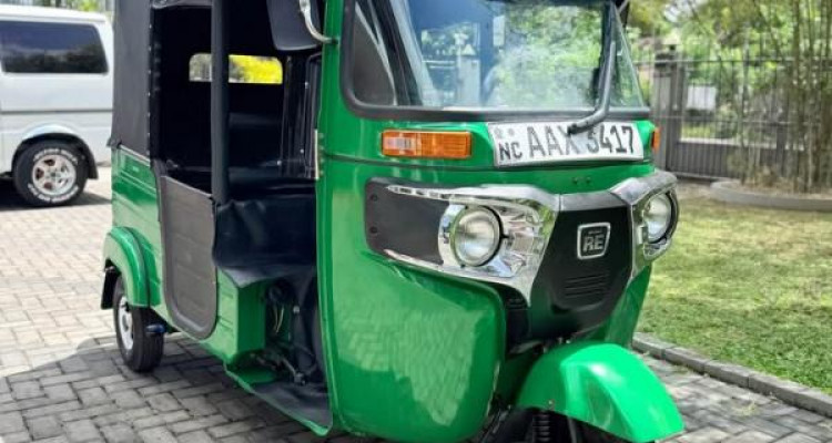 BAJAJ 2015 4 STROKE
