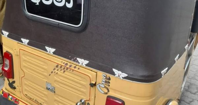 BAJAJ 1999 2 STROKE