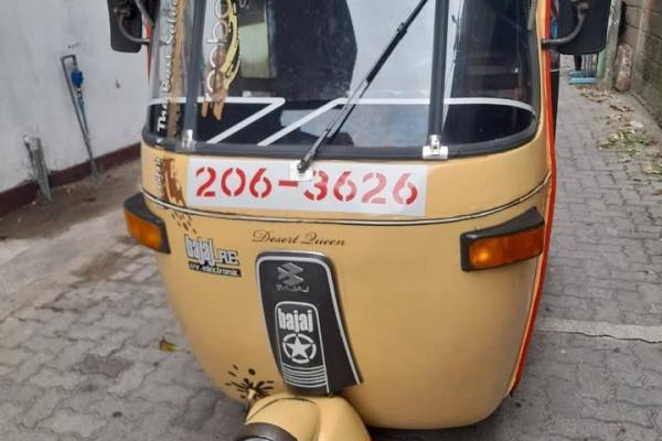 BAJAJ 1999 2 STROKE
