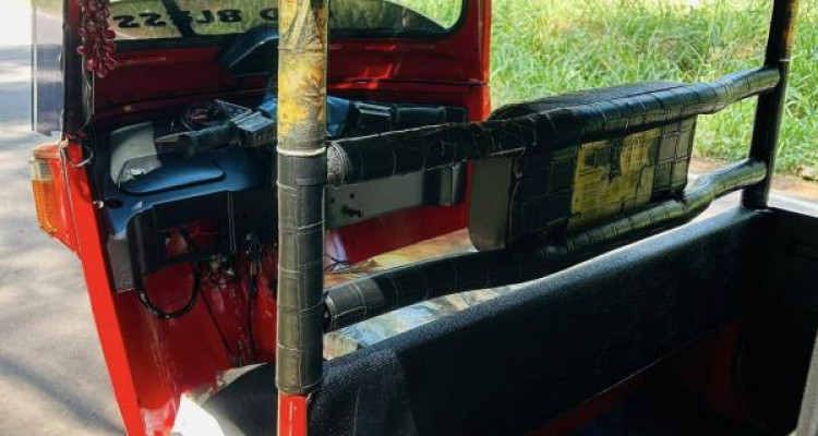 BAJAJ 2000 2 STROKE