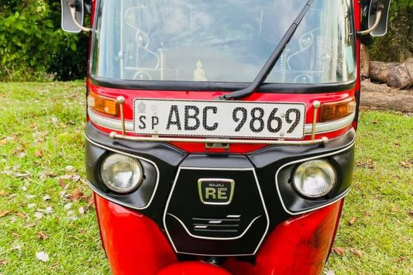 BAJAJ 2015 4 STROKE