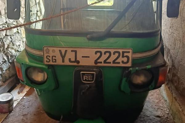 BAJAJ 2011 4 STROKE