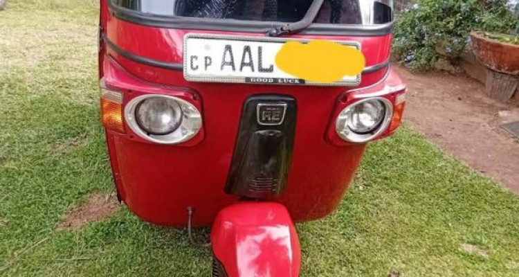 BAJAJ 2013 4 STROKE