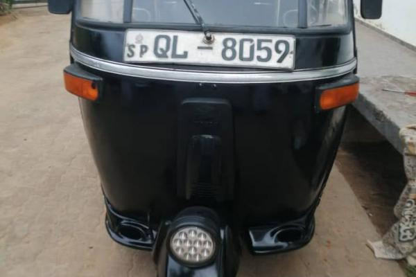 BAJAJ 2007 4 STROKE