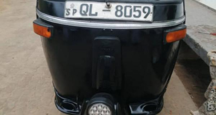 BAJAJ 2007 4 STROKE