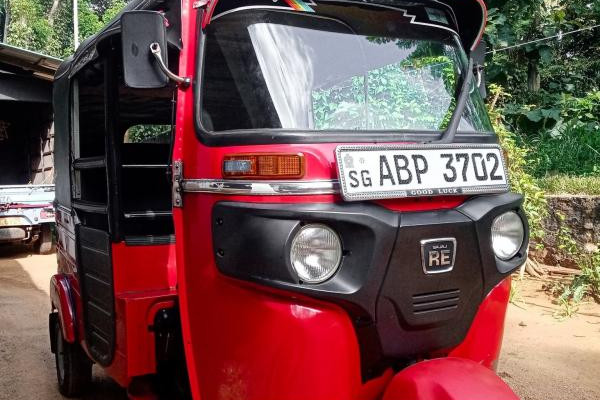 BAJAJ 2017 4 STROKE