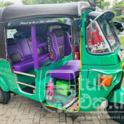 BAJAJ 2009 4 STROKE