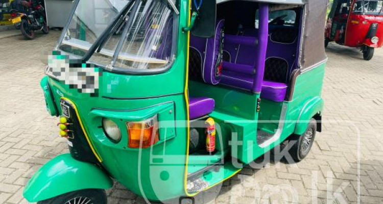 BAJAJ 2009 4 STROKE