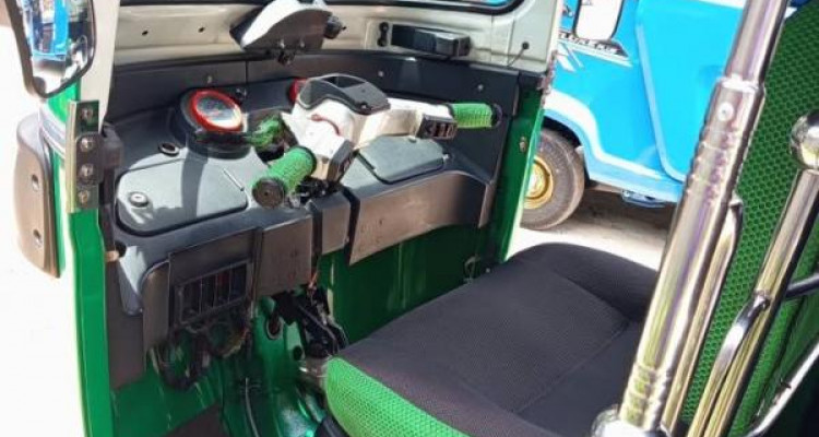 BAJAJ 2016 4 STROKE