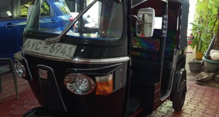 BAJAJ 2010 4 STROKE
