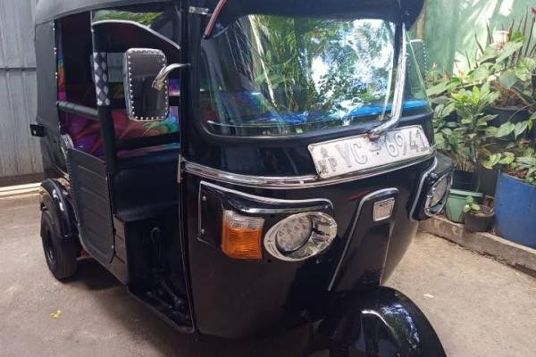 BAJAJ 2010 4 STROKE