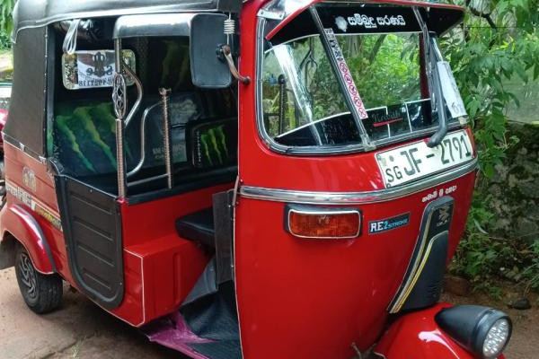 BAJAJ 2004 2 STROKE