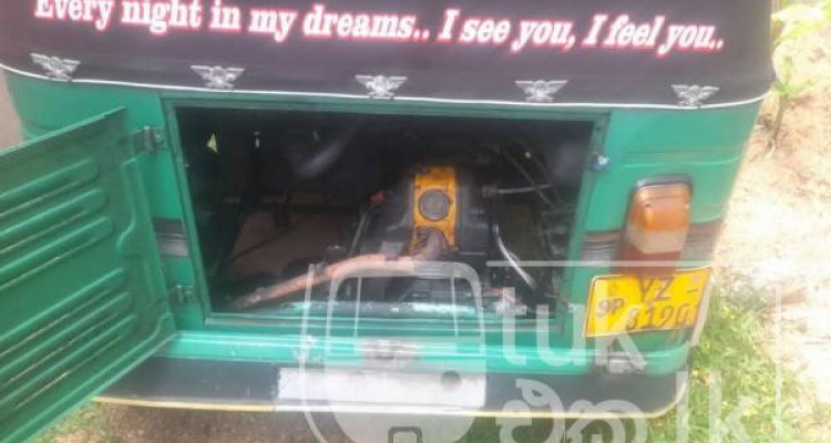 BAJAJ 2012 4 STROKE