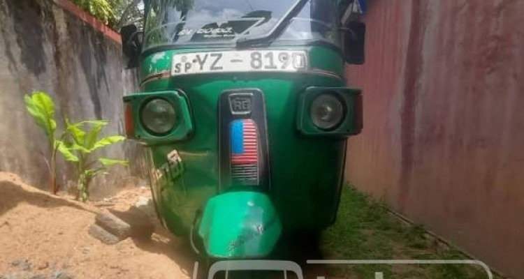 BAJAJ 2012 4 STROKE