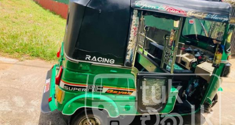 BAJAJ 2015 4 STROKE