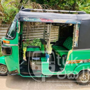 BAJAJ 2015 4 STROKE