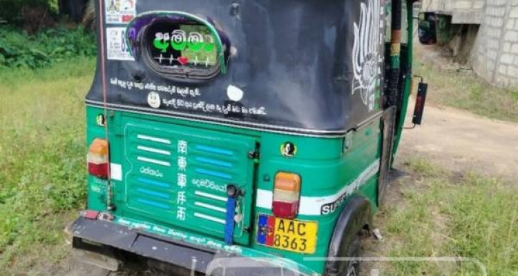 BAJAJ 2012 4 STROKE