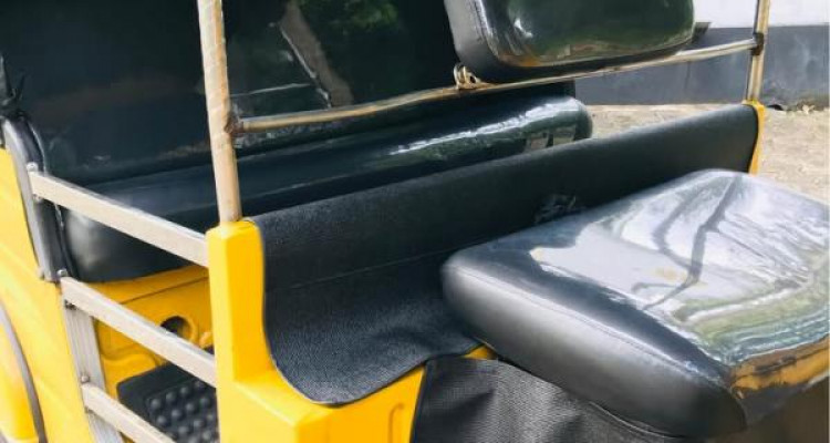 BAJAJ 1989 2 STROKE