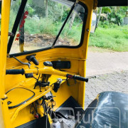 BAJAJ 1989 2 STROKE