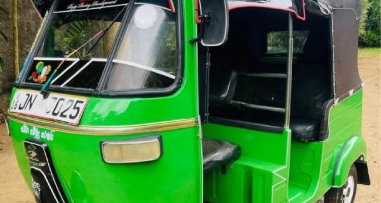 BAJAJ 2004 2 STROKE