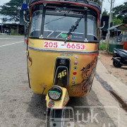 BAJAJ 1999 2 STROKE