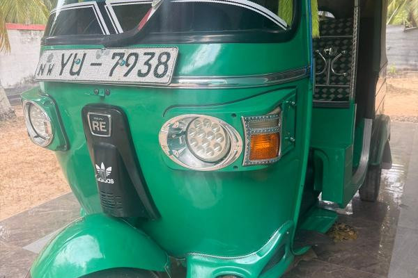 BAJAJ 2011 4 STROKE