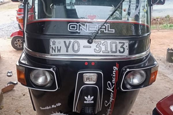BAJAJ 2011 4 STROKE