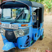 BAJAJ 2015 4 STROKE
