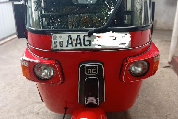 BAJAJ 2013 4 STROKE