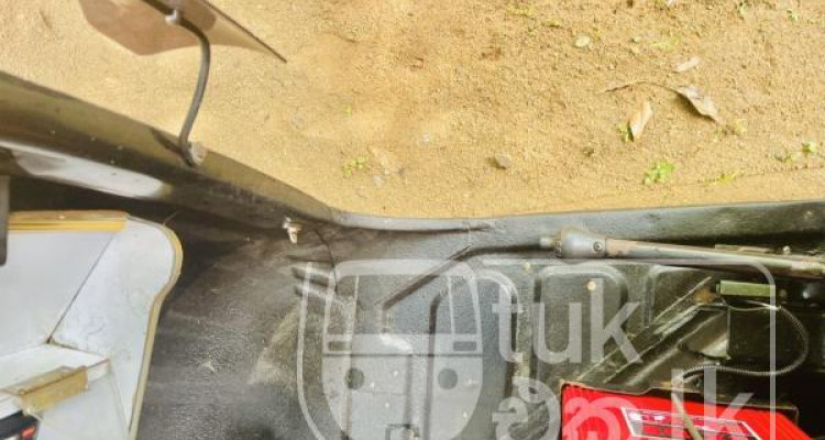 BAJAJ 2011 4 STROKE