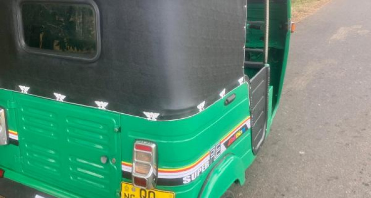 BAJAJ 2008 4 STROKE