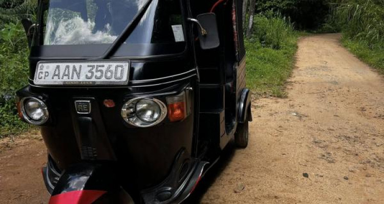 BAJAJ 2013 4 STROKE