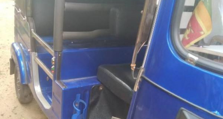 BAJAJ 2003 2 STROKE