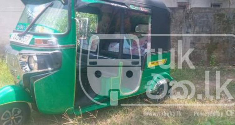 BAJAJ 2014 4 STROKE