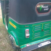 BAJAJ 2014 4 STROKE