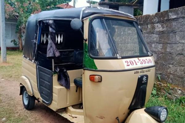BAJAJ 1995 2 STROKE