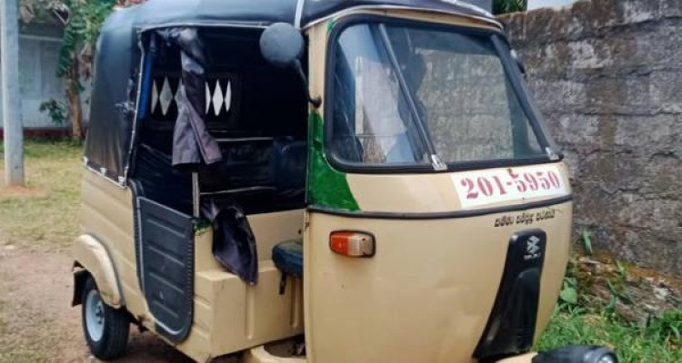 BAJAJ 1995 2 STROKE