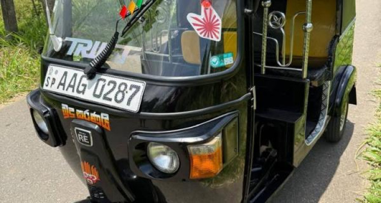 BAJAJ 2013 4 STROKE