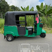 BAJAJ 2016 4 STROKE