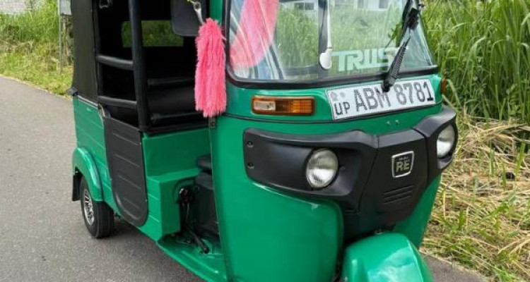 BAJAJ 2016 4 STROKE