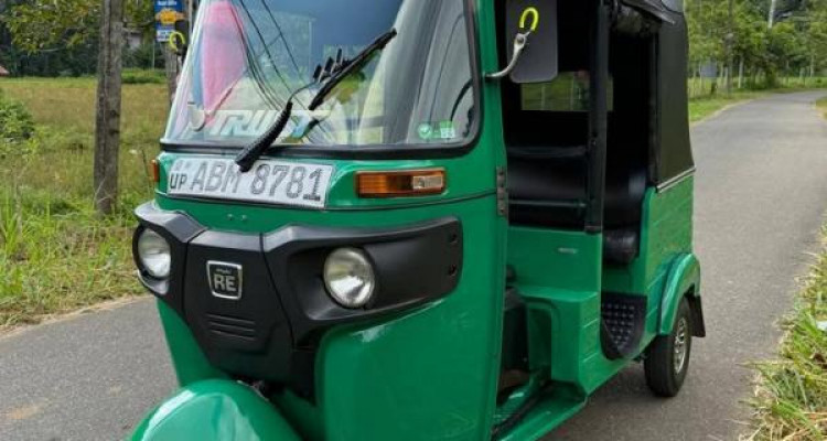 BAJAJ 2016 4 STROKE