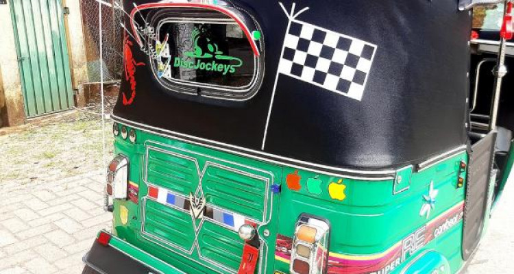 BAJAJ 2013 4 STROKE