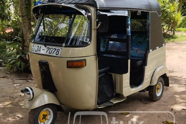 BAJAJ 2003 2 STROKE